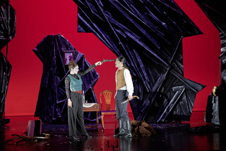 „Duell“ for Staatsschauspiel Dresden with HfM Dresden
Stage Design: Pauline Malack
Scenic Painting, 2023